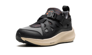 nike-air-huarache FJ4201-001
