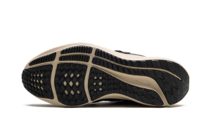 nike-air-huarache FJ4201-001