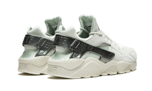 nike-air-huarache 704830-013