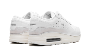 nike-air-max HM6690-100