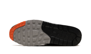 nike-air-max HF3713-001