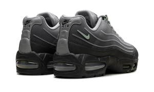 nike-air-max IH7853-200