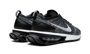 nike-flyknit-racer DJ6106-001