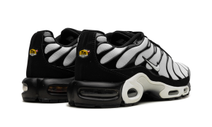nike-air-max 852630-032
