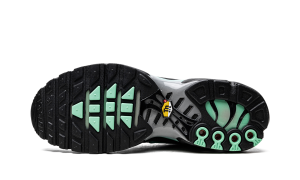 nike-air-max FB3351-001