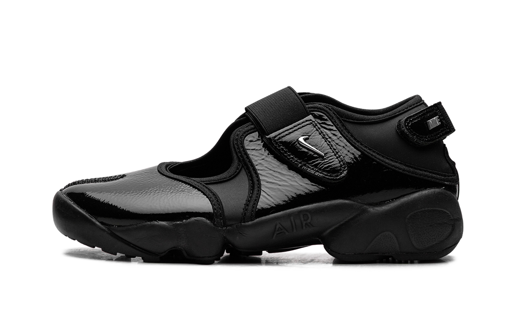 Nike Air Rift “Black”: aparte pasvorm, verrassend draagbaar