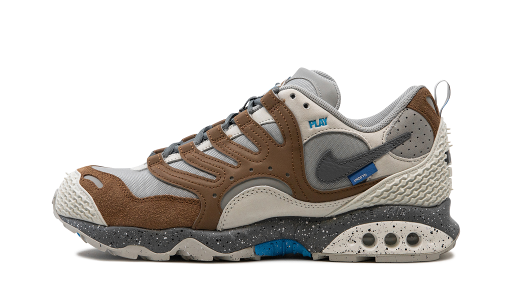 nike-air-humara FN7546-200