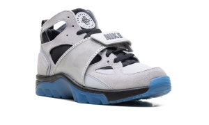 nike-air-huarache IH4469-012