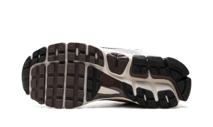 nike-air-zoom FJ2028-001