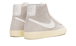 nike-blazer DV7006-001