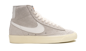 nike-blazer DV7006-001