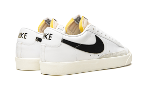nike-blazer DA6464-101
