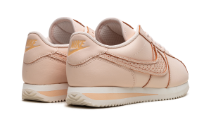 nike-cortez FN7665-838