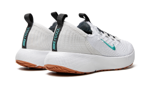 nike-free DC4269-004