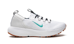 nike-free DC4269-004