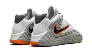 nike-giannis-freak-7 HF3450-100