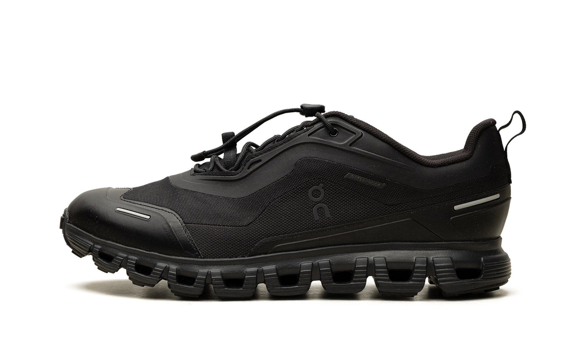 On Cloud 6 Geo “Waterproof Black”: droge voeten, stevig prijskaartje