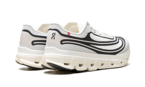 on-running-sneaker 3MF30700791