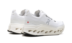 on-cloudsurfer 3WF30221200