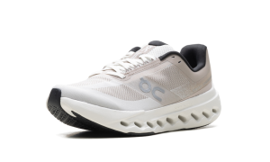 on-cloudsurfer 3WE30053213