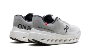 on-cloudsurfer 3WE30050070