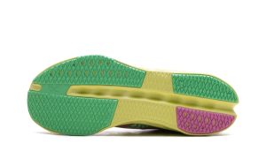 on-cloudsurfer 3WE30053214