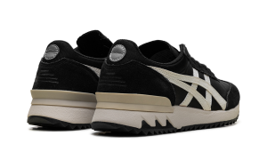 onitsuka-tiger-sneaker 1183A355-002