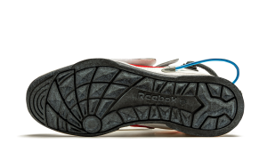 reebok-sneaker FY2106