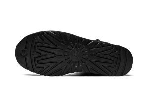 ugg-classic-mini 1002072-BLK