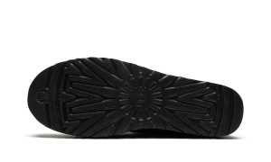 ugg-classic-ultra-mini 1137391-BLK