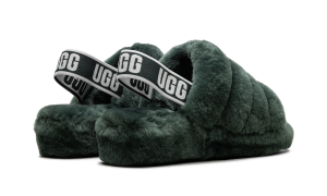 ugg-fluff-yeah-slide 1095119-HDGR