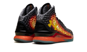 under-armour-curry-1 3028138-001