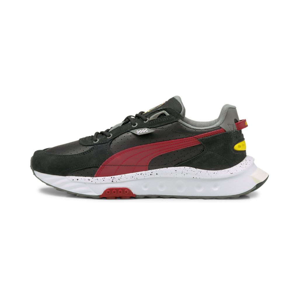 puma-scuderia-ferrari 306937-01