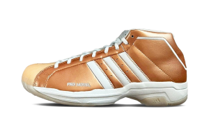 Adidas Pro Model 2G “Gold Medal” (FV8384)