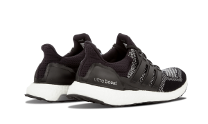 adidas-ultraboost AQ5561