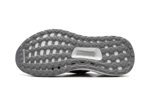 adidas-ultraboost CG3947