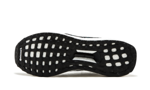 adidas-ultraboost CM7882