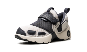 jordan-trunner HQ2164-102