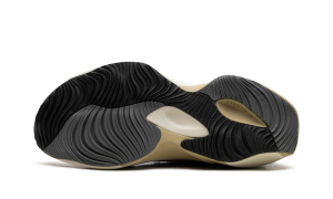 new-balance-sneaker UWRPDMMB