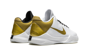 nike-kobe CT8014-100