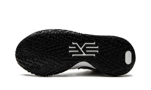 nike-kyrie-4 DA7803-100