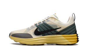 nike-lunar-roam DV2440-700