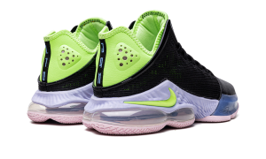 nike-lebron-19 DO9829-001
