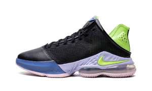 Nike LeBron 19 Low “Black / Ghost Green” (DO9829-001)