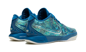 nike-lebron-2 FN0708-400