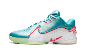 Nike LeBron 22 “Christmas” (HV5148-600)