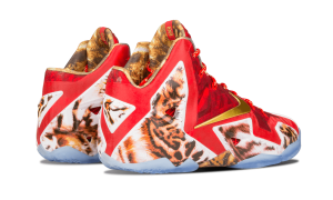 nike-lebron-11 650884-674