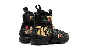 nike-lebron-15 AO1068-001