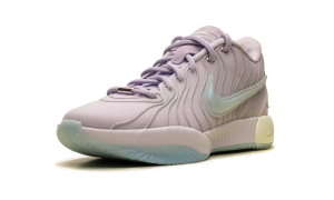 nike-lebron-2 HF5353-500