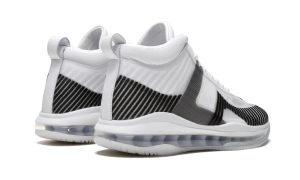 nike-lebron AQ0114-100